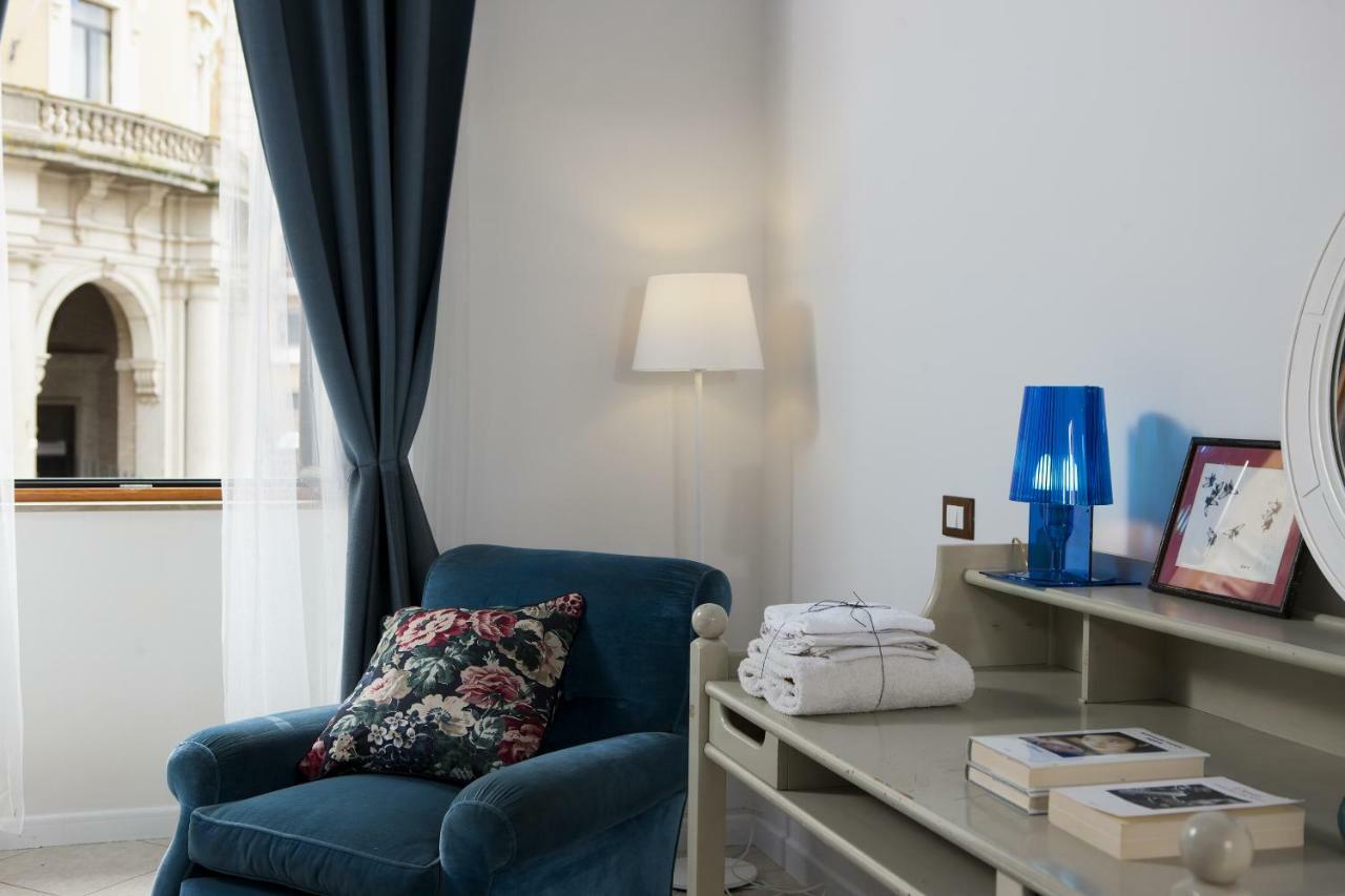Carletti Urban Flat Apartment วิแตร์โบ ภายนอก รูปภาพ